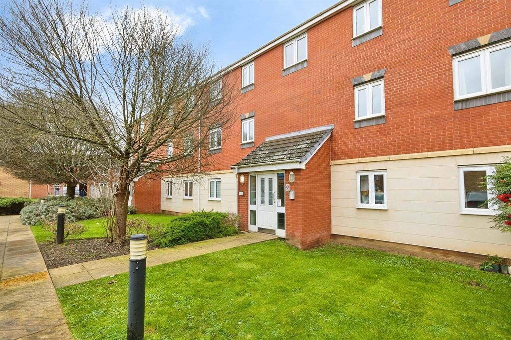 Property photo 1 of 15