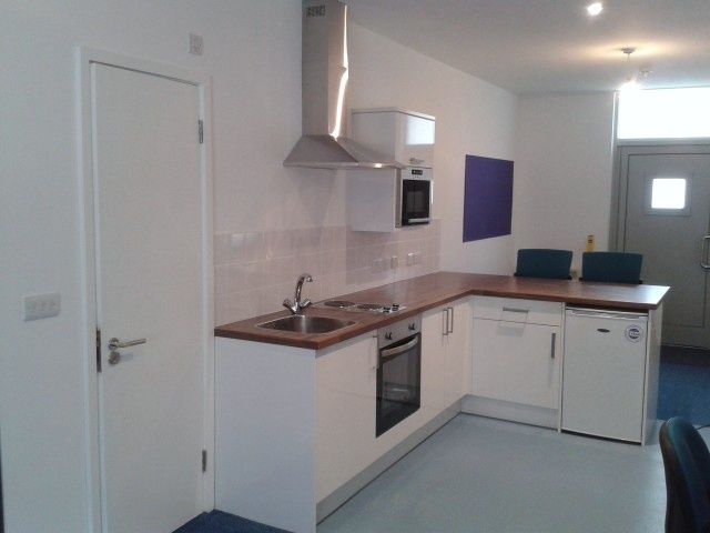 Property photo 1 of 10 Modern Kitchenette With Breakfast Bar Seating...