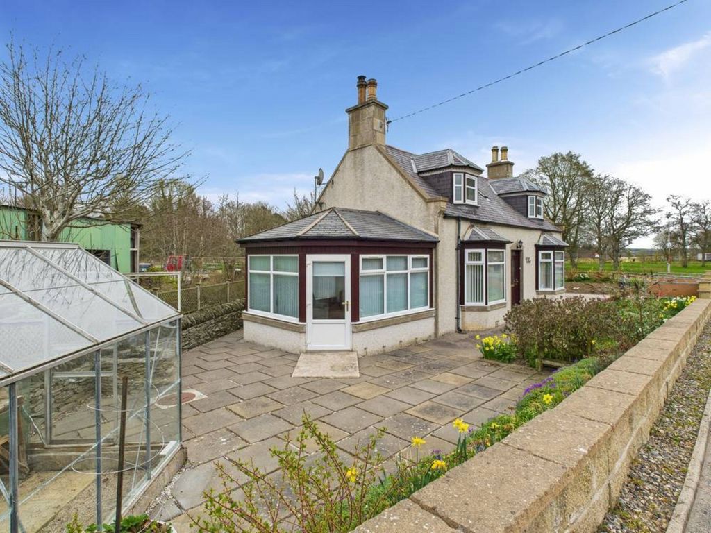 Property photo 1 of 26
