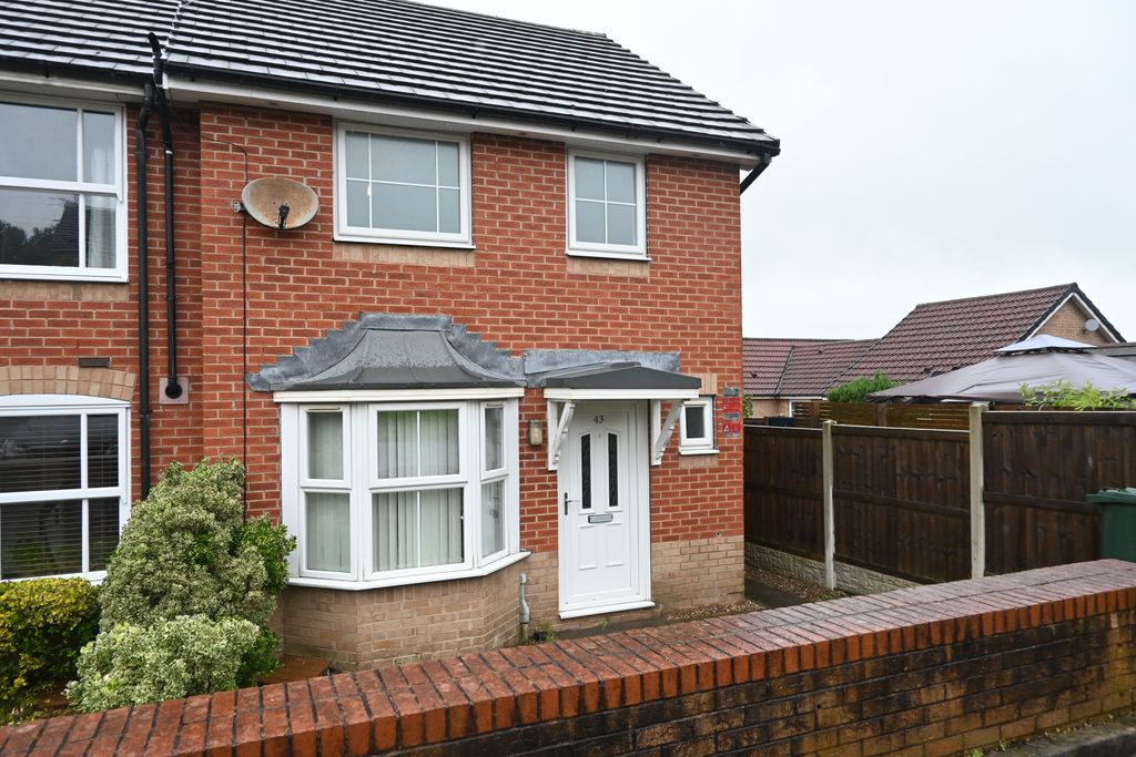 Property photo 1 of 11