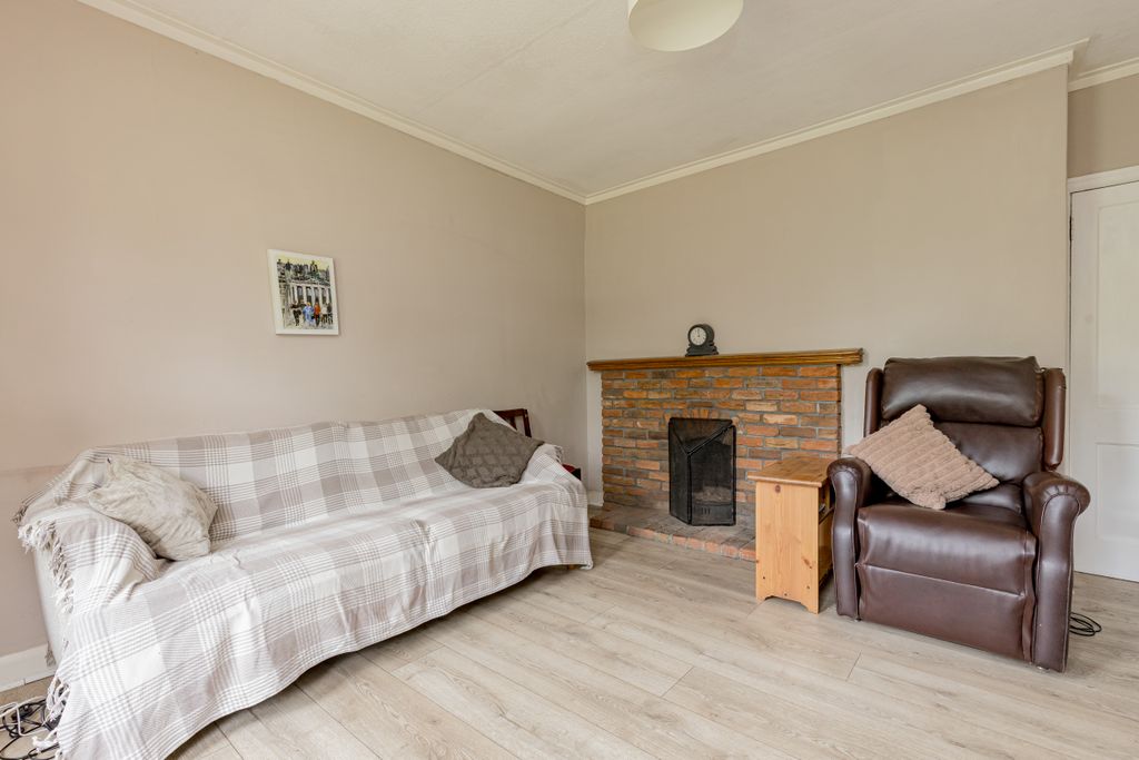 Property photo 3 of 16 Property Image 3
