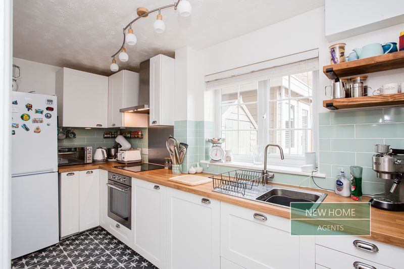 Property photo 2 of 20 Photo 18