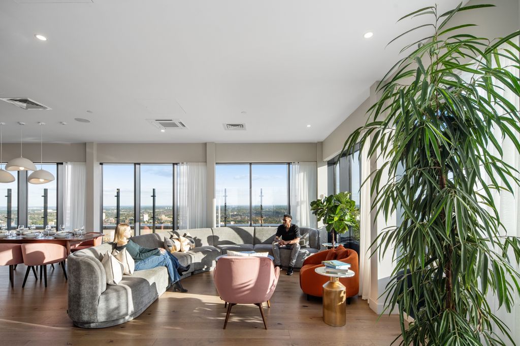 Property photo 1 of 28 Photo 28