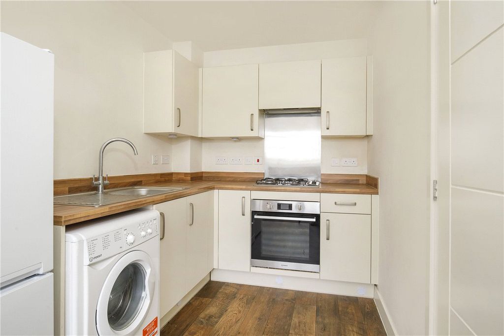 Property photo 2 of 9 Picture No. 03
