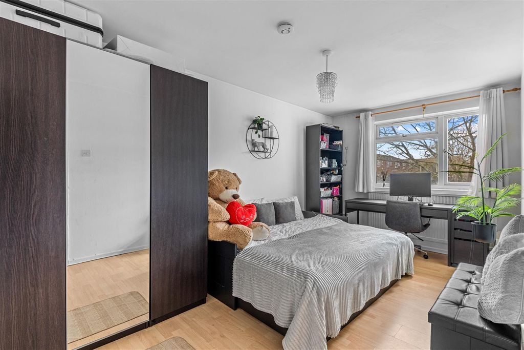 Additional image 4 of 3 bed maisonette for saleUnion Road, Northolt UB5