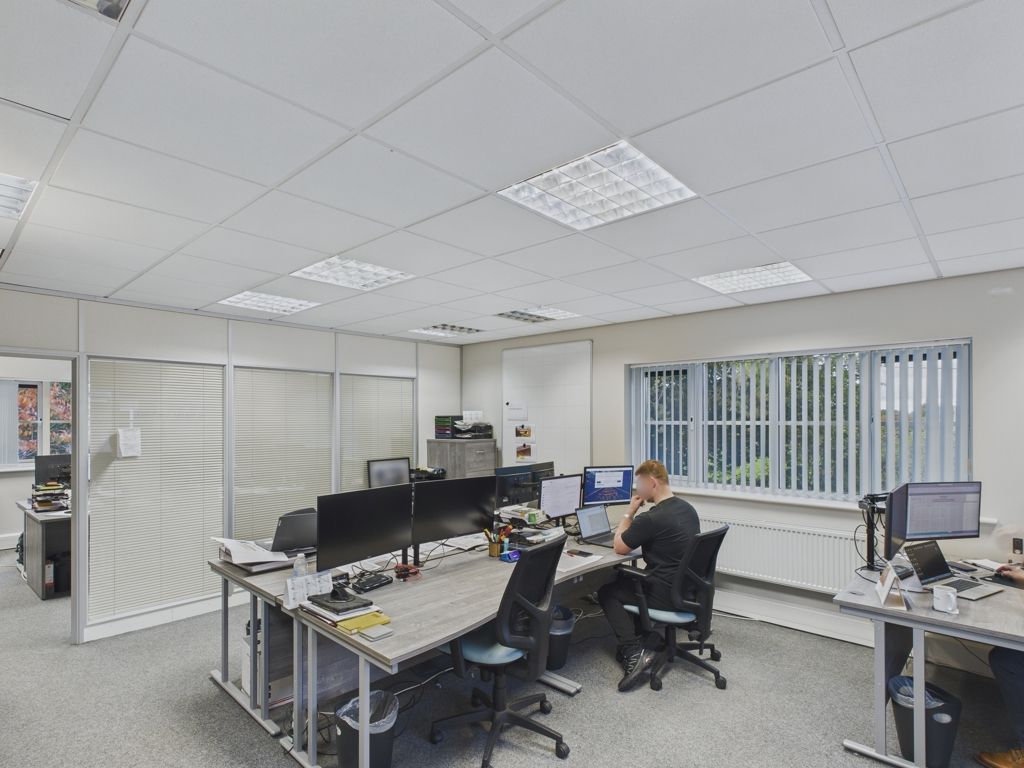 Property photo 2 of 7 Photo 2