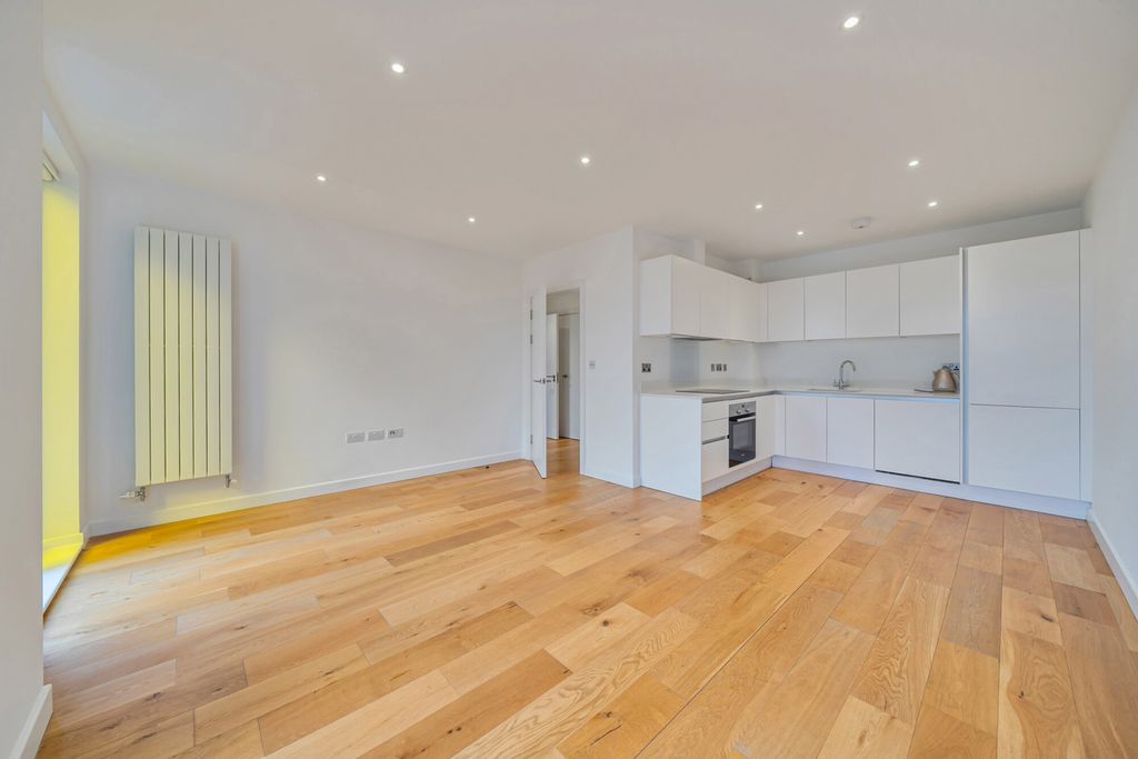 Property photo 2 of 14 Reception