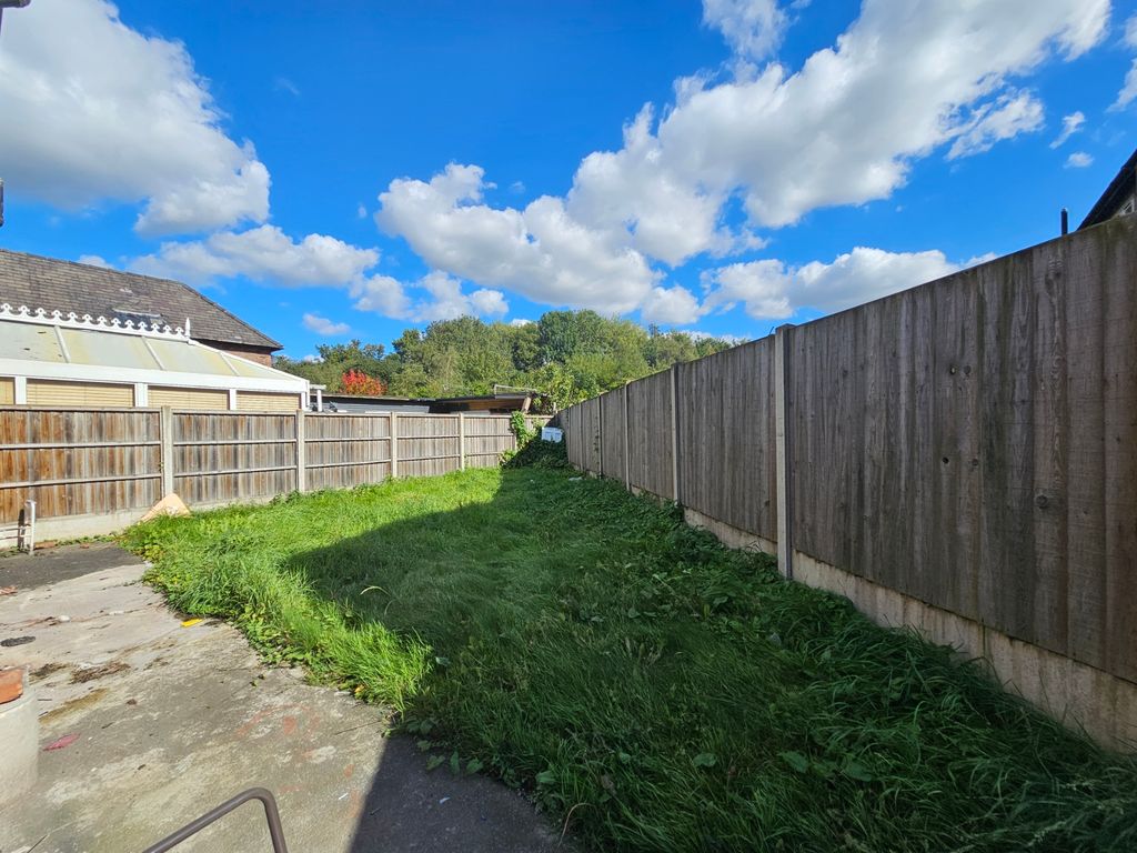 Property photo 3 of 25 20250922_122431