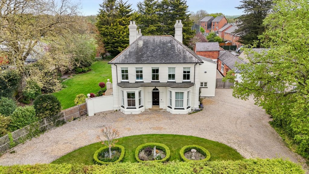 Property photo 1 of 45 3688482