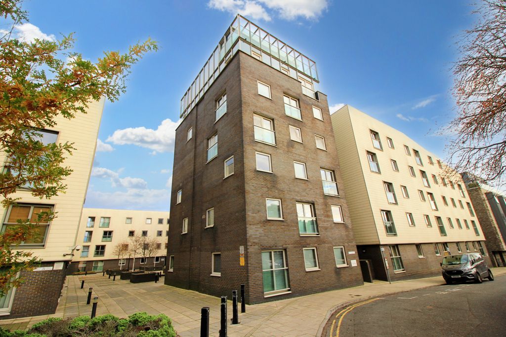 Property photo 2 of 5