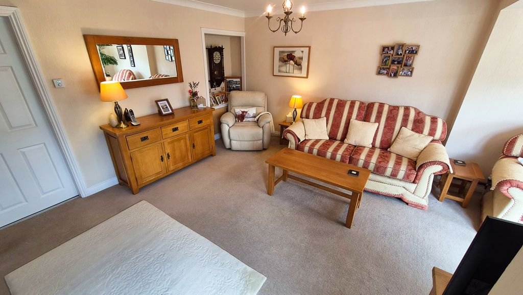 Property photo 2 of 33 Photo 2