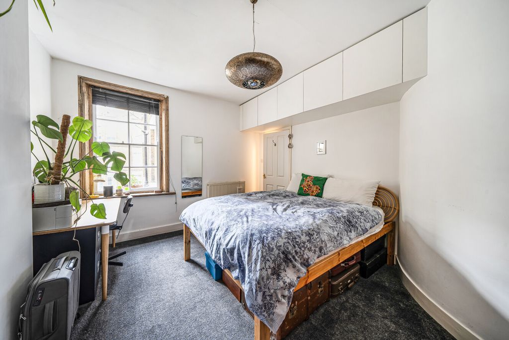 Property photo 2 of 21 1419628-19-69A18B...