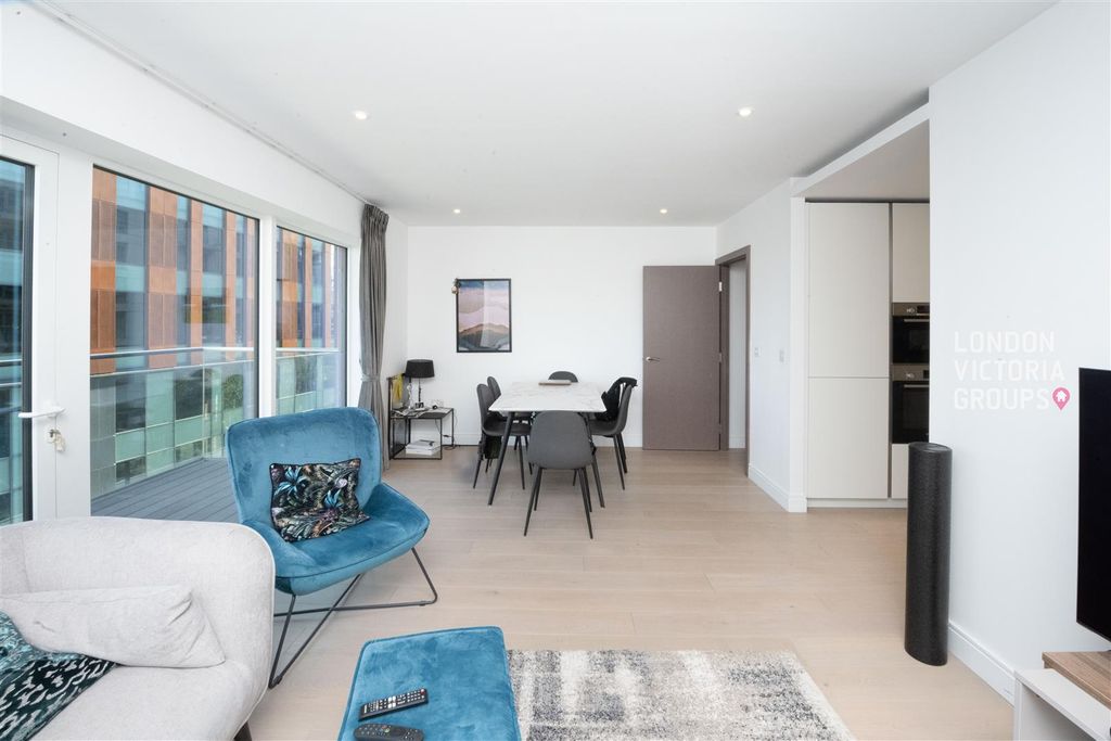 Property photo 1 of 16 1-674.Jpg