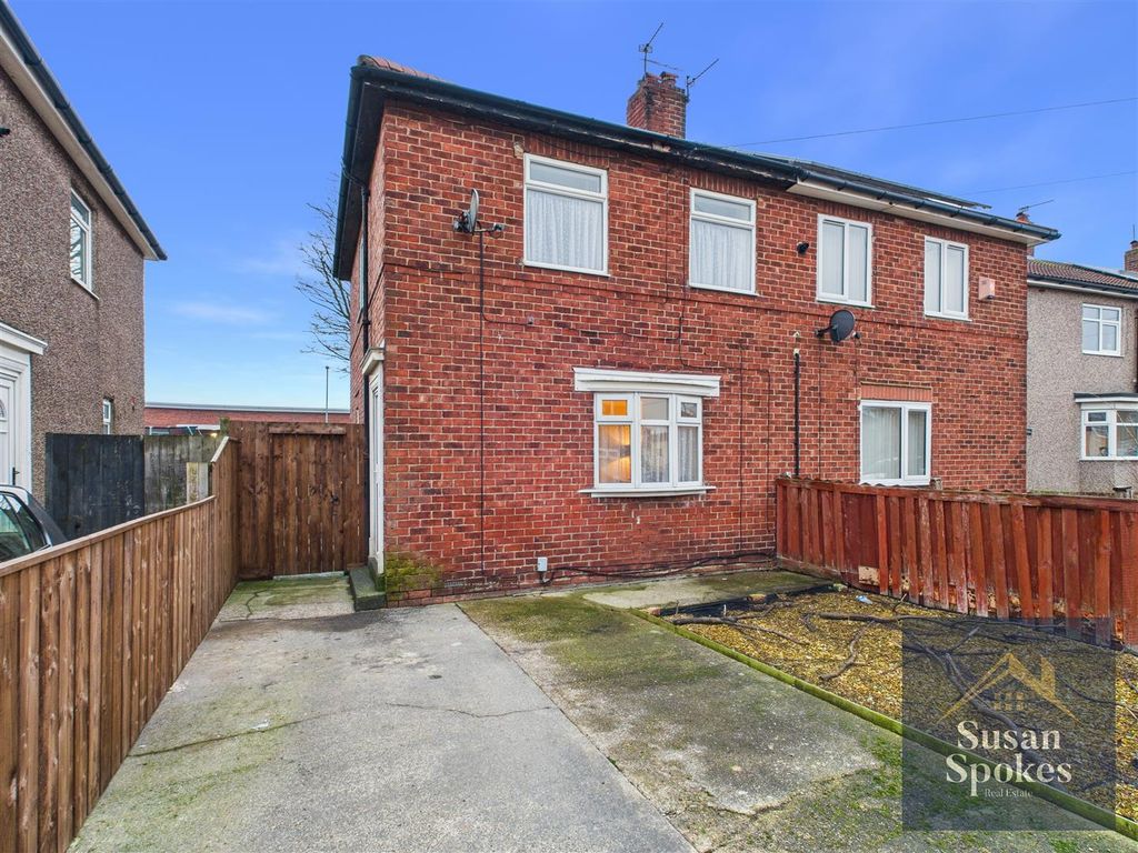 Property photo 2 of 19 Cam01858G0-Pr0220-Still003.Jpg