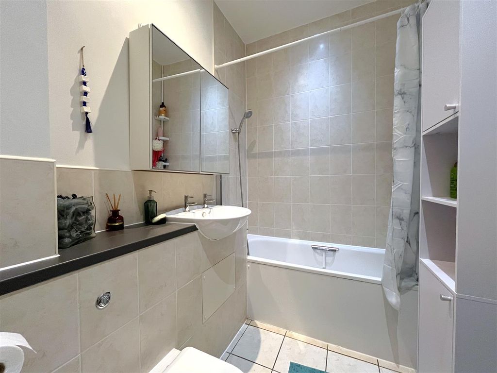 Property photo 3 of 14 Img_2362.Jpg