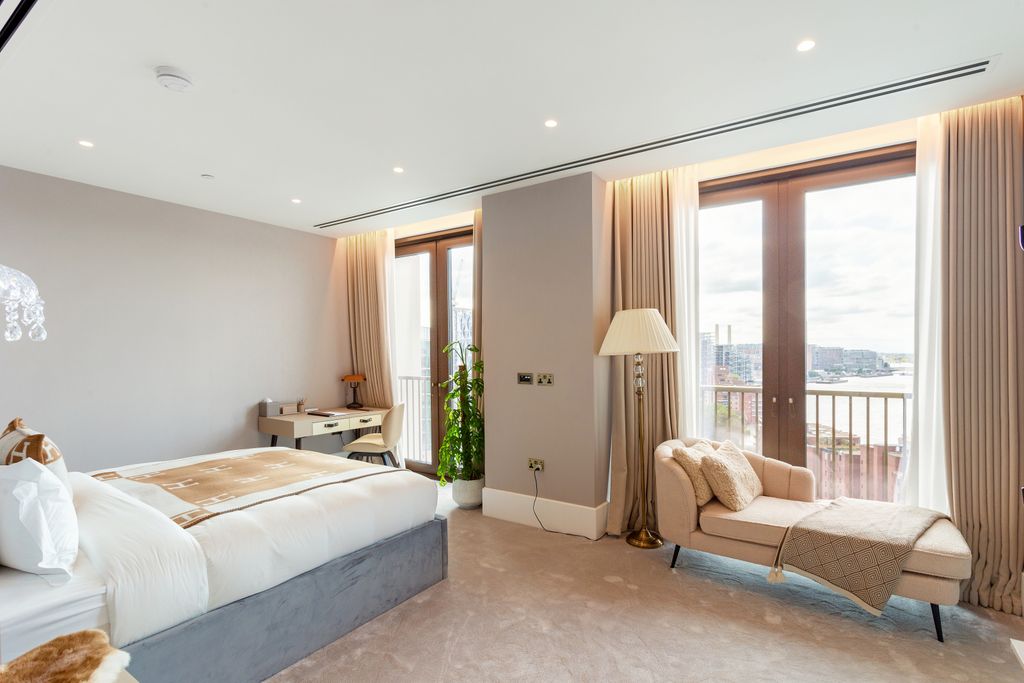 Additional image 11 of 6 bed flat to rentOak Lane, South Lambeth SW8