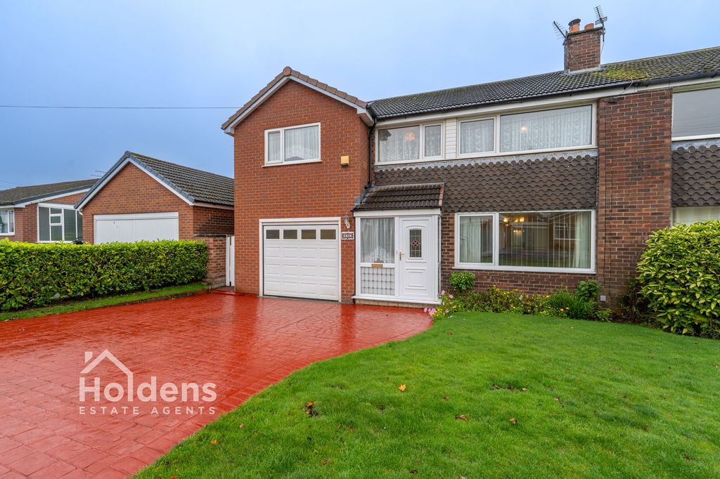 Property photo 1 of 37