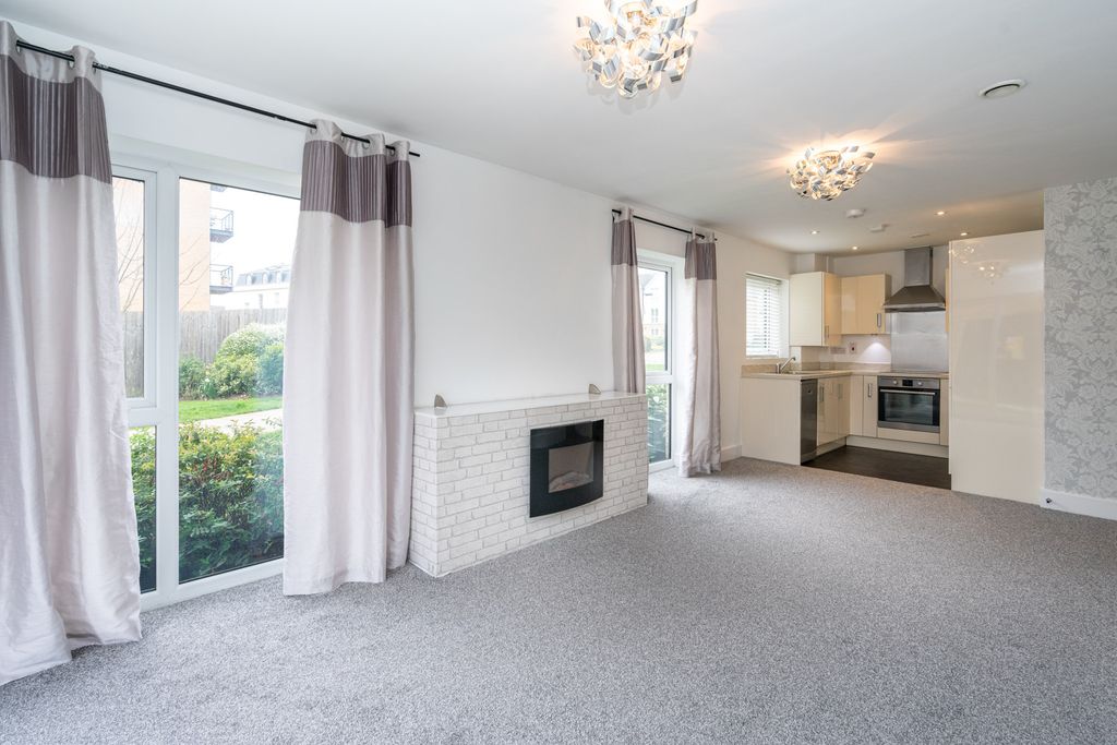 Property photo 2 of 7 Cannon-House-7590