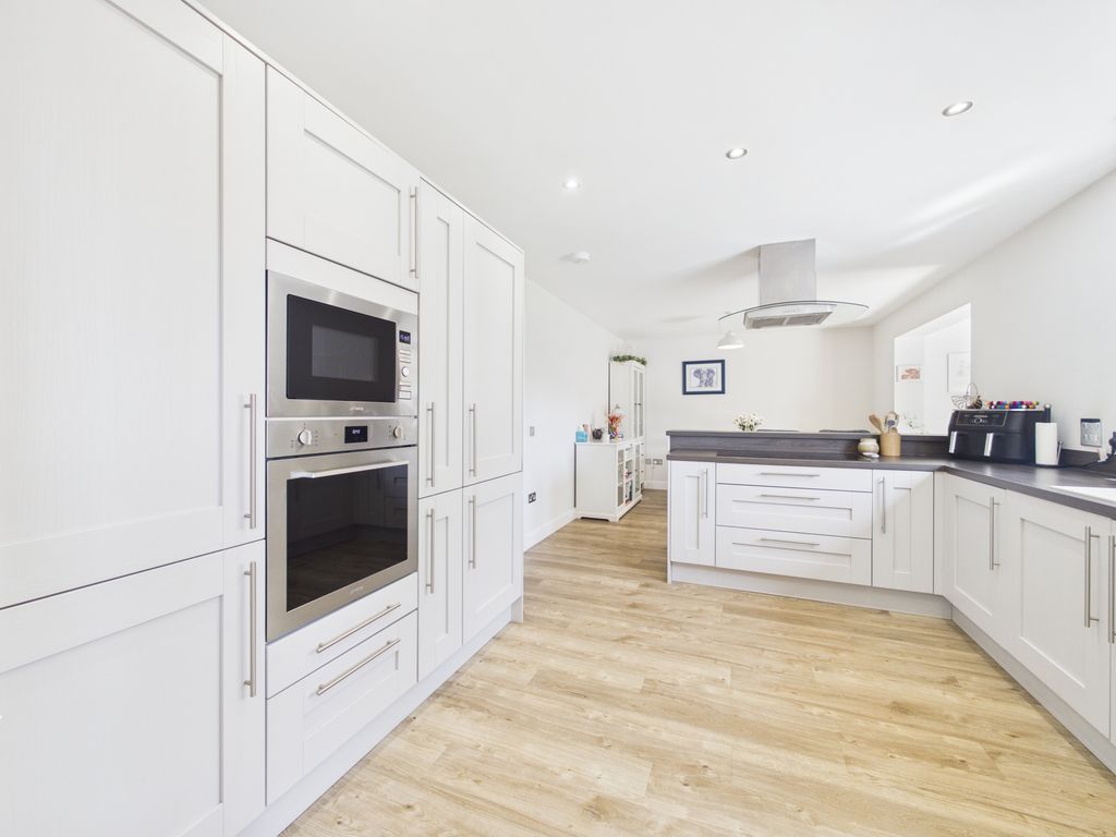 Additional image 5 of 5 bed detached house for sale17 Strathgray Road, Dundee, Angus DD2