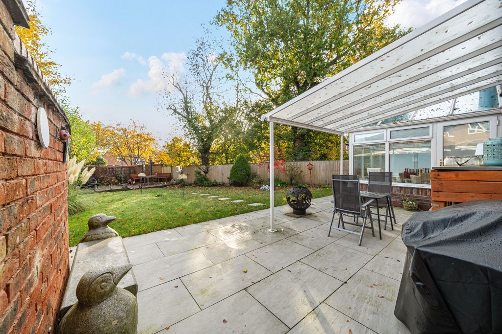 Property photo 2 of 21 13593092268F8F22F20561