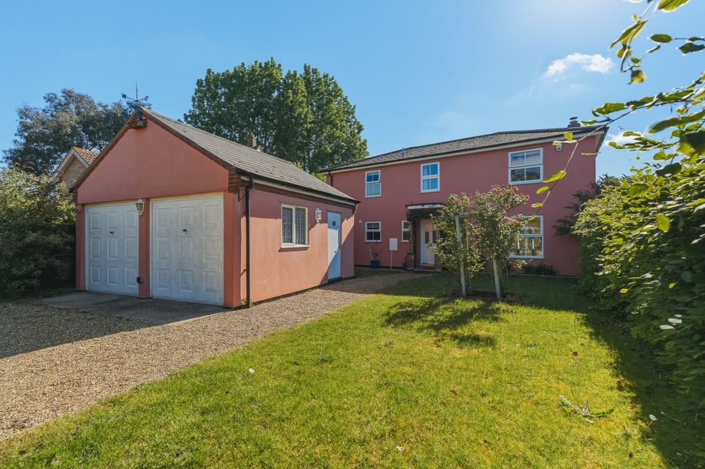 Property photo 1 of 19 Front View