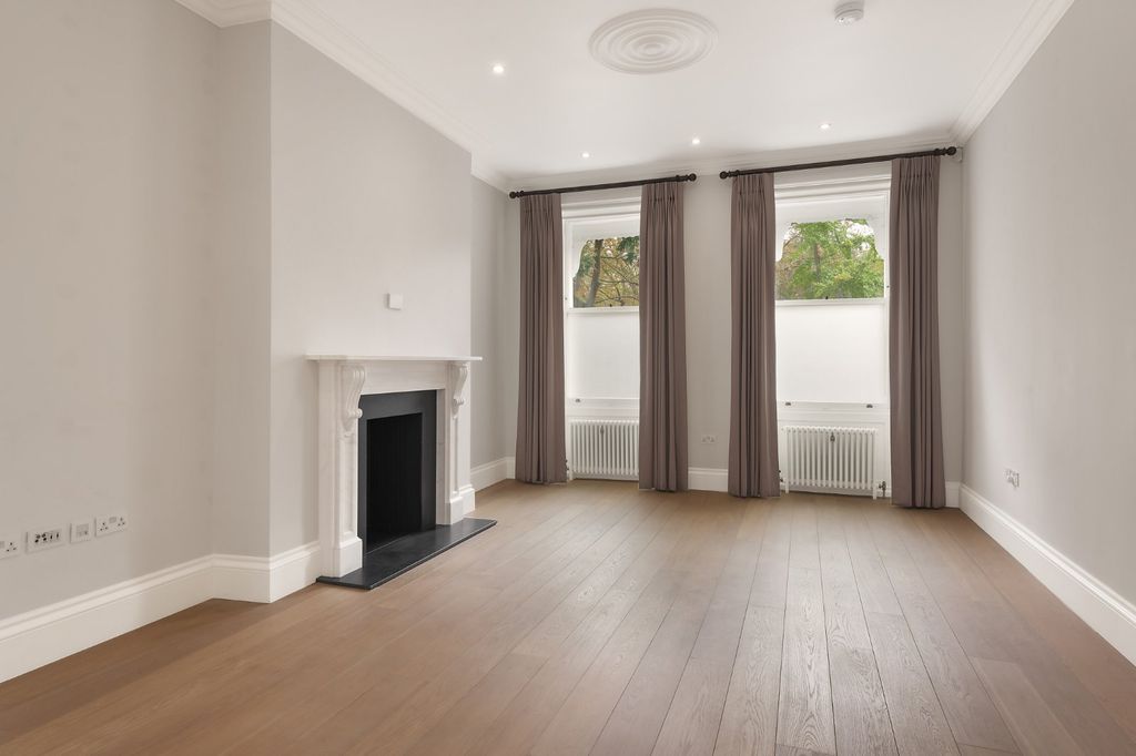 Property photo 2 of 19 Reception Room