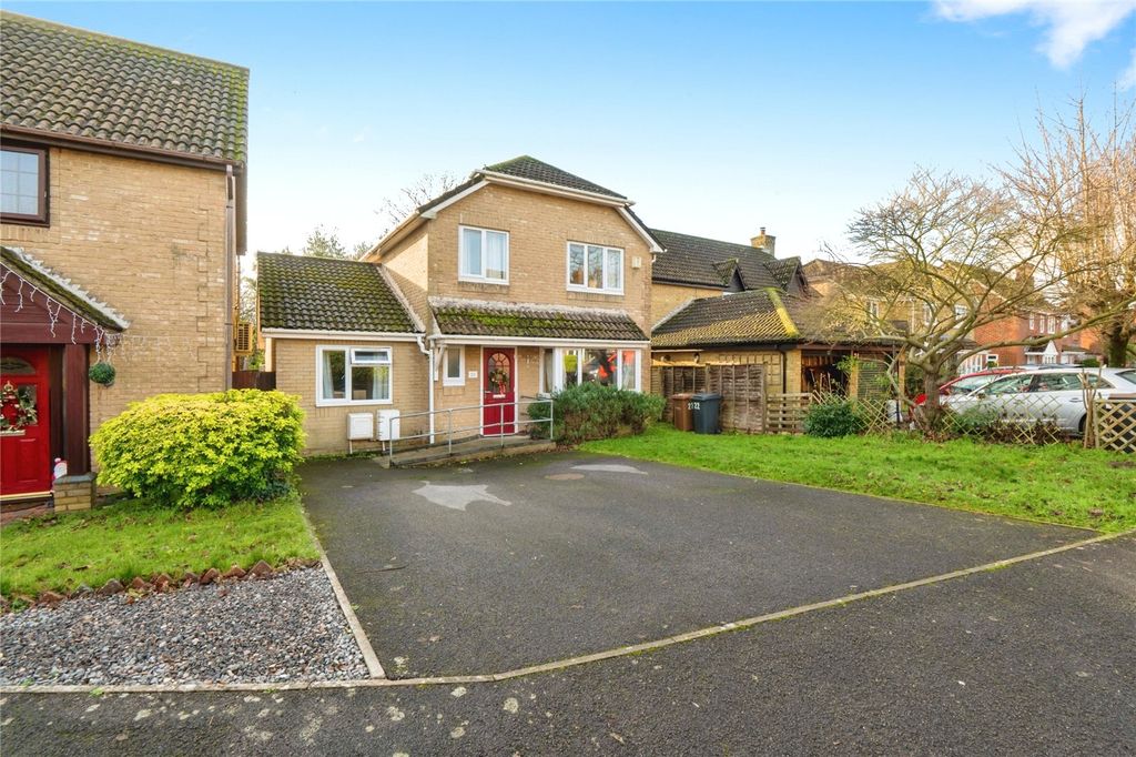 Property photo 1 of 23 Picture No. 32