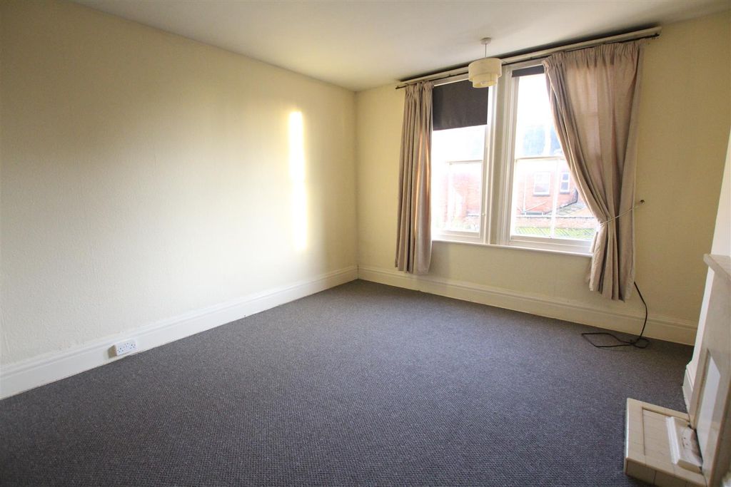 Property photo 2 of 7 Img_8764.Jpg