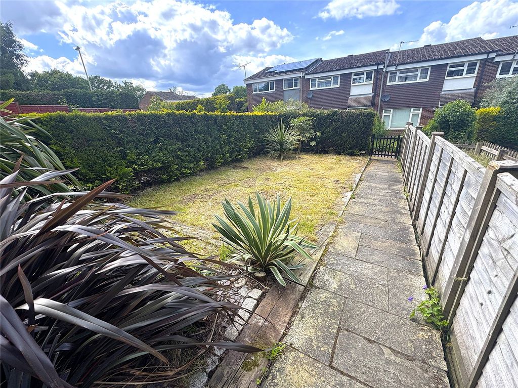 Property photo 2 of 11 Picture No. 09