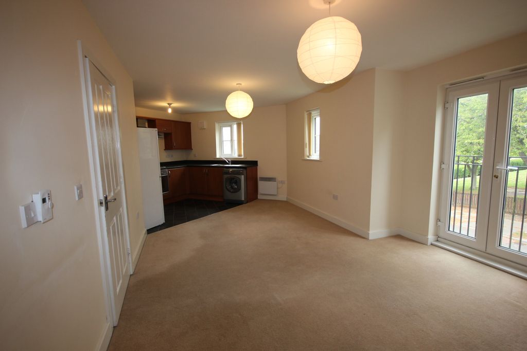 Property photo 3 of 8