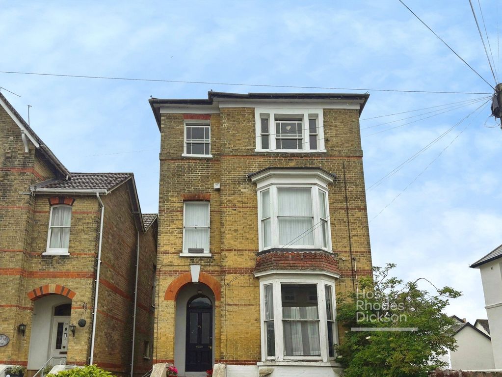 Property photo 1 of 12 Picture No. 05