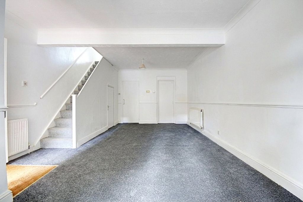 Property photo 2 of 12 Picture No. 03