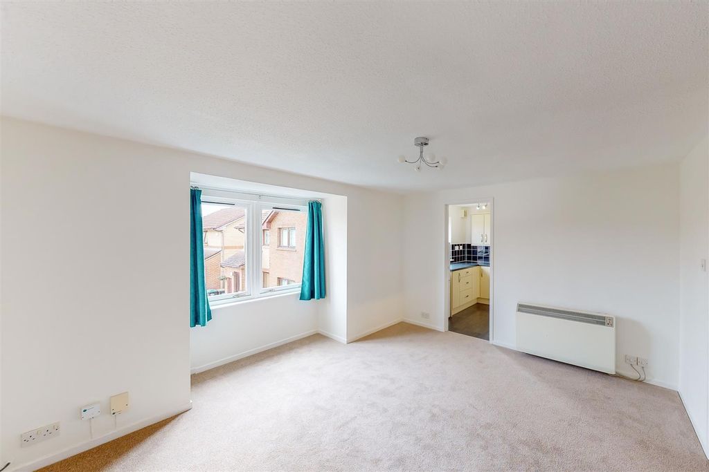 Property photo 2 of 13 2.Jpg