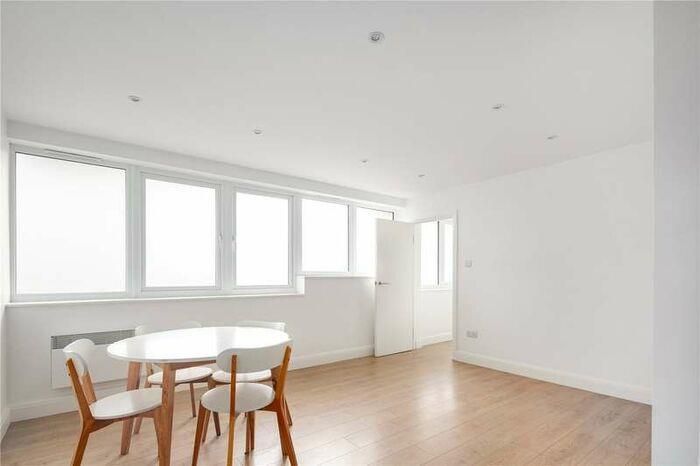 Property photo 1 of 6 Balmers Road, 22 1.Jpg