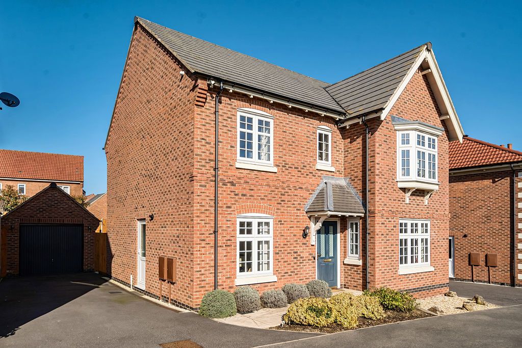 Property photo 1 of 20 Photo 21