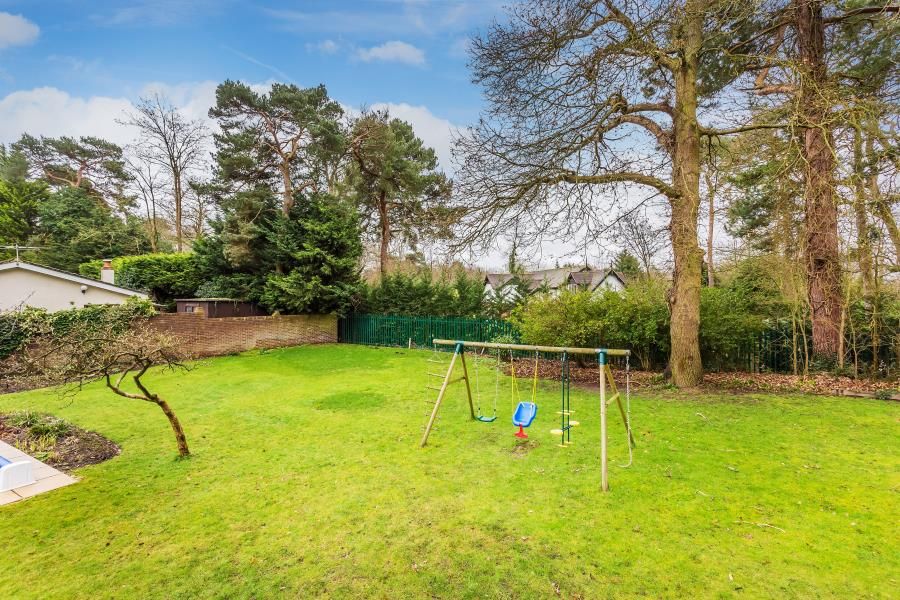 Property photo 2 of 25