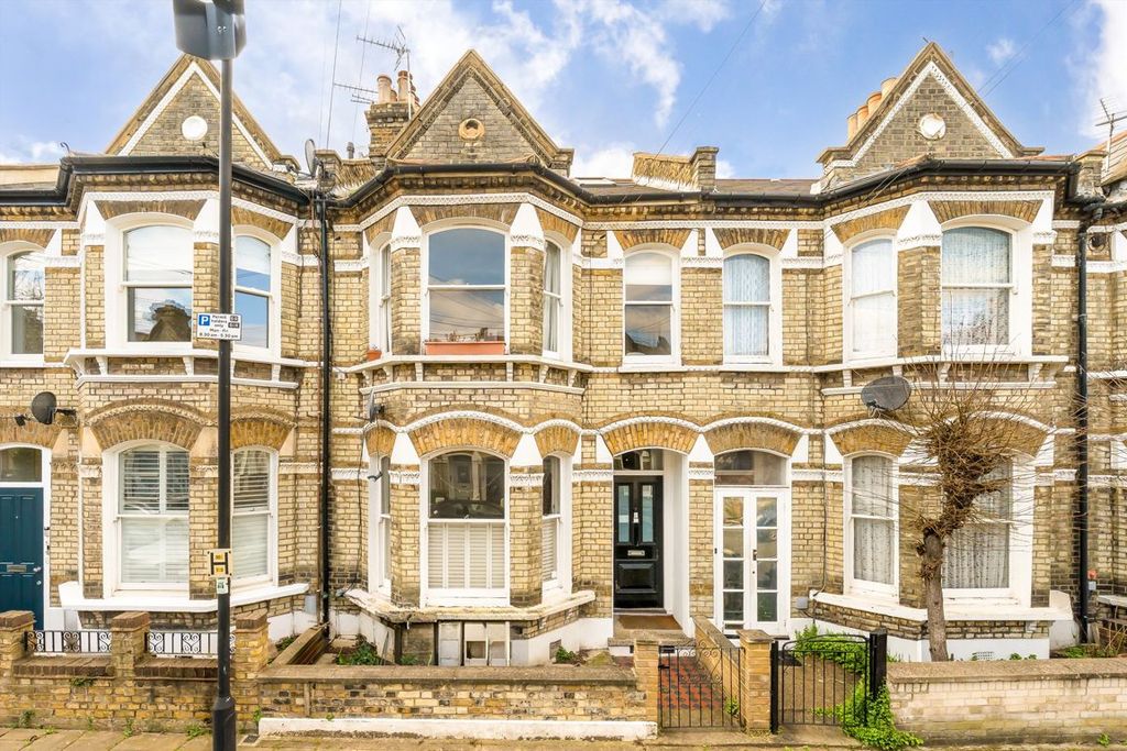 Property photo 1 of 6