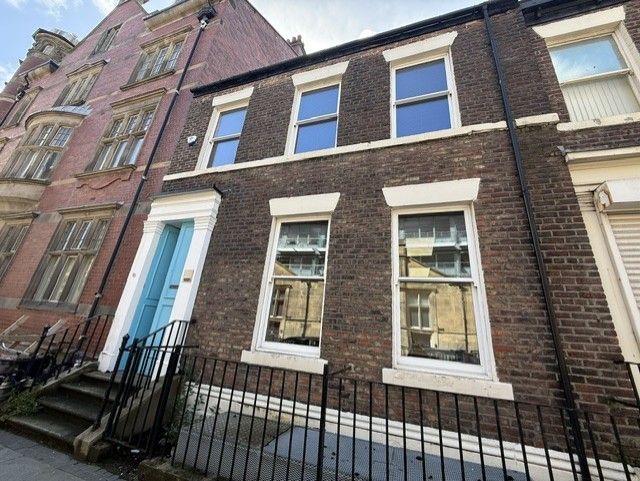 Property photo 1 of 1