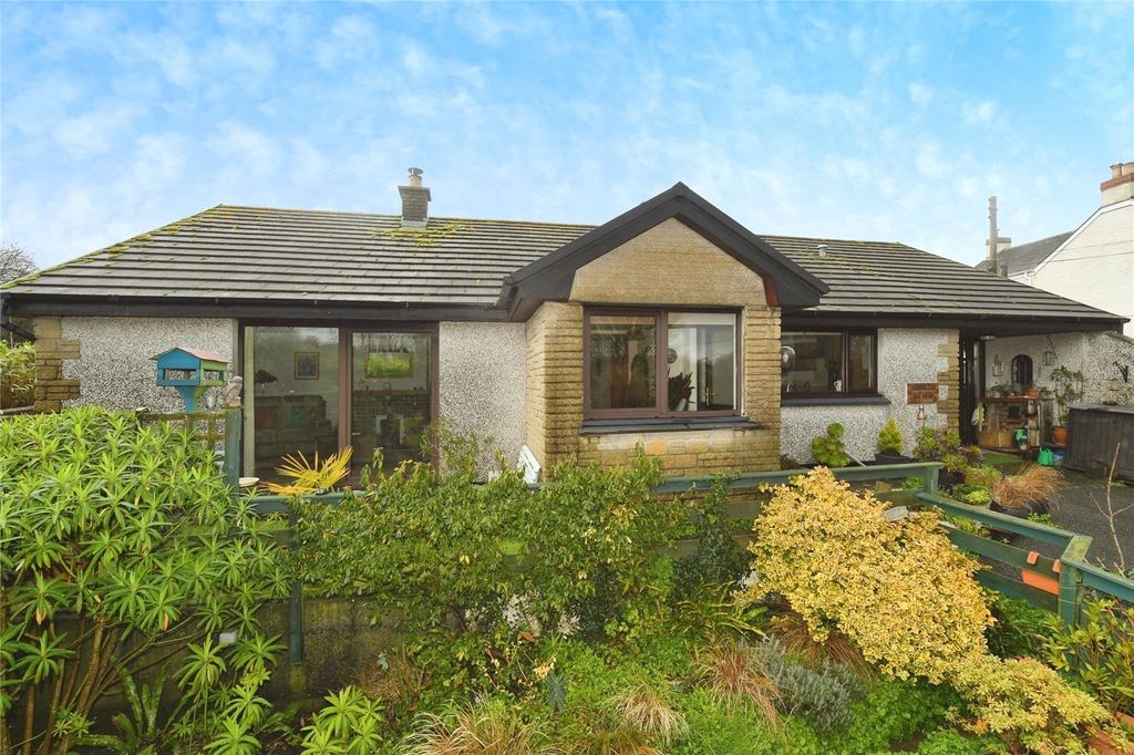 Property photo 2 of 20 Picture No. 27