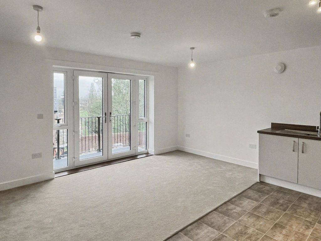 Property photo 3 of 15 Photo 9