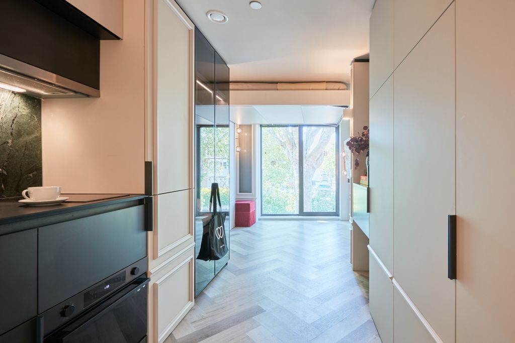 Property photo 2 of 11