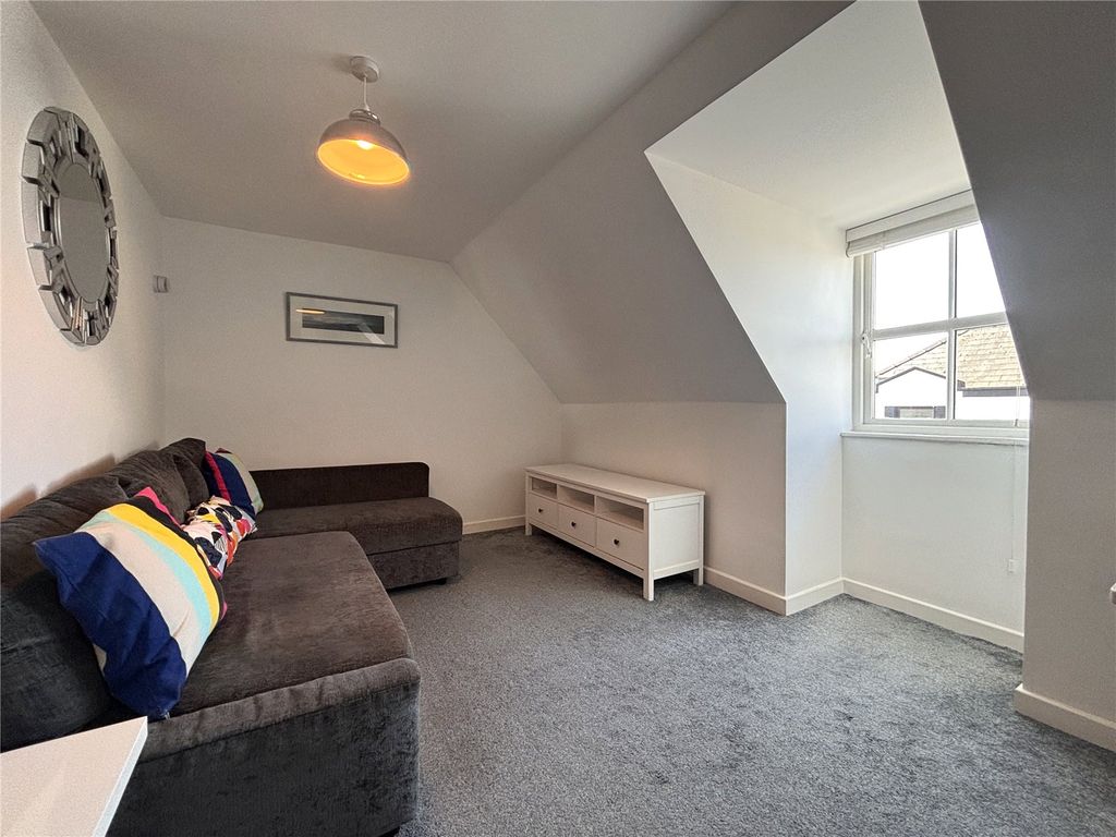 Property photo 2 of 7 Picture No. 06