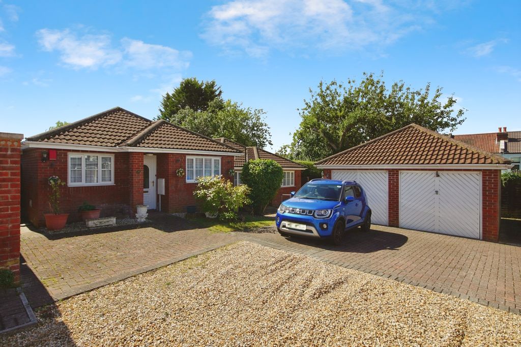 Property photo 1 of 17 Photo