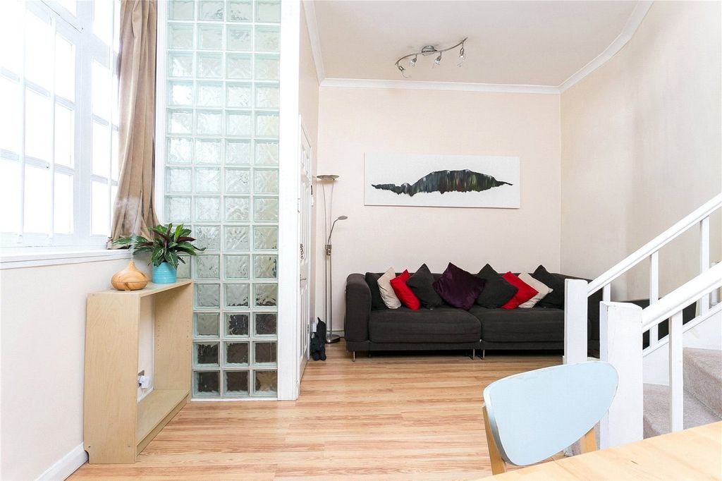 Property photo 2 of 7 Picture No. 07