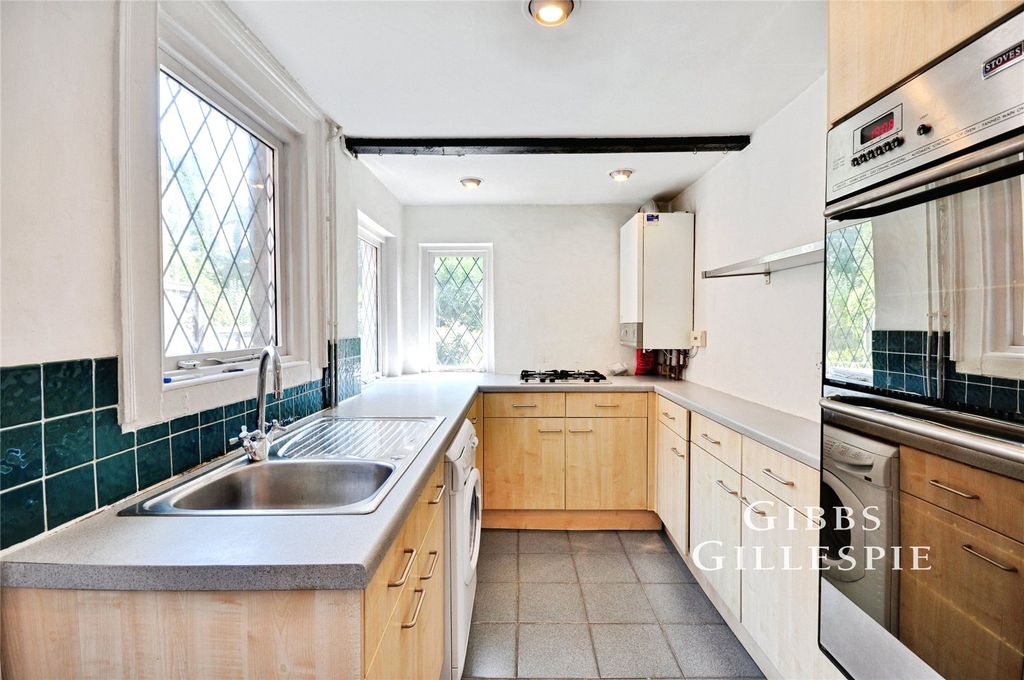 Property photo 2 of 12 2