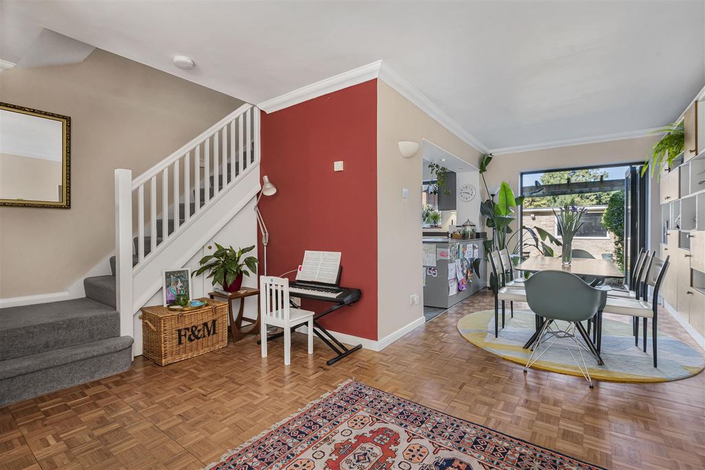 Property photo 3 of 18 14_58590.Jpg