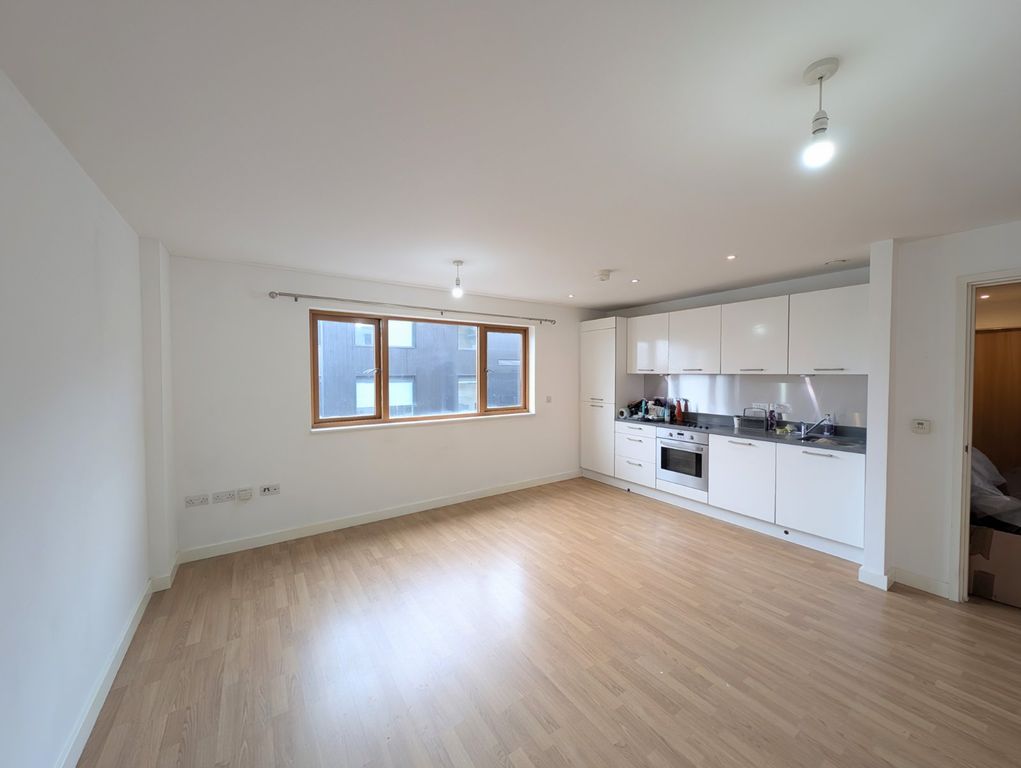 Property photo 2 of 11 Picture No. 03