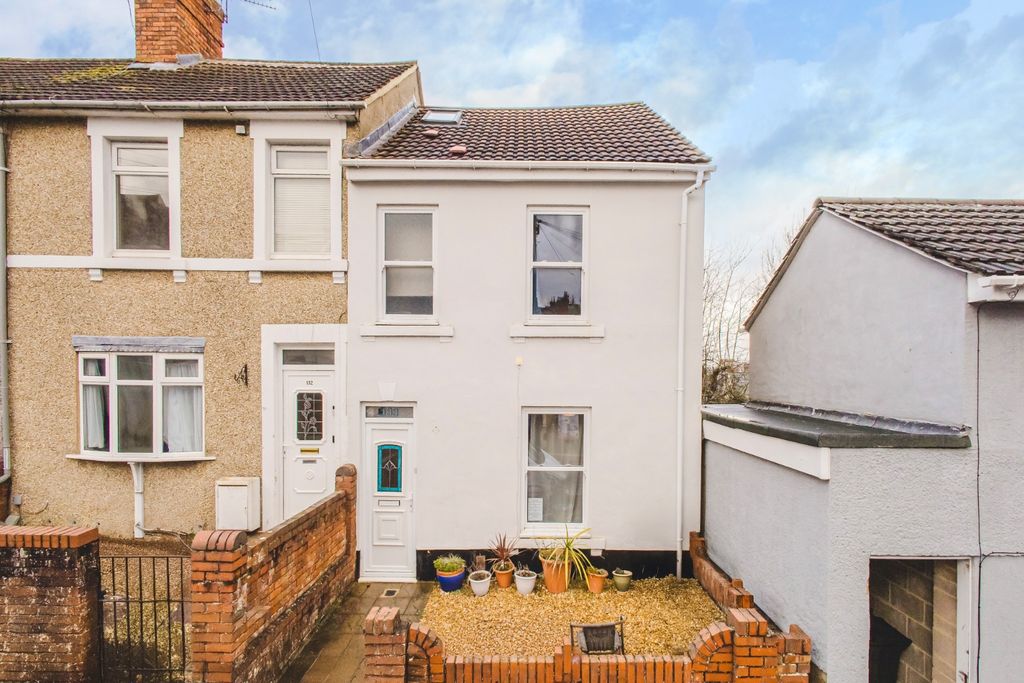 Property photo 1 of 25 4976421