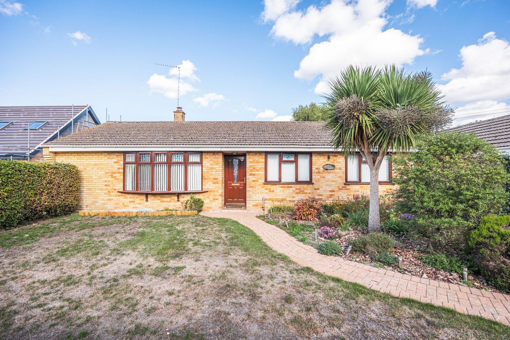 Property photo 1 of 16