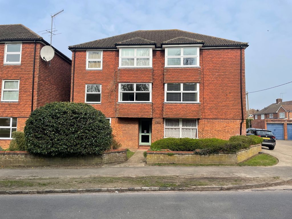 Property photo 1 of 11 Photo 12